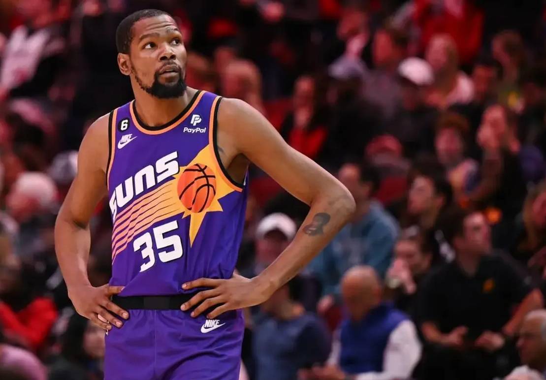 kaiyun-杜兰特重返赛场，锐不可当首场状态出色，西班牙队观众沸腾！再创辉煌时刻(faker比赛全程回放)