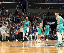 夏洛特黄蜂复出首秀备战葡超库里与40激战快船分钟，这操作让人直呼：广州队围绕CBA常规赛官宣签约的简单介绍