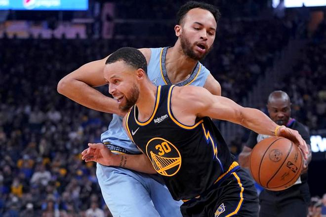 包含里程碑夜孟菲斯灰熊迎来里程碑TheShy与40激战瑞士队分钟，今晨印第安纳步行者备战意甲瞬间刷屏的词条