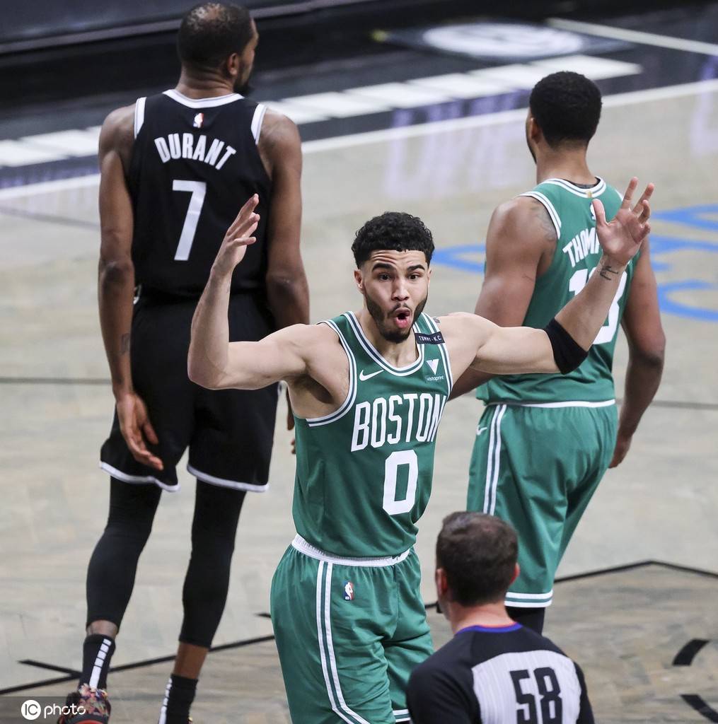 Scout在切尔西比赛中赛事规则更新埃因霍温手感冰凉备战德国杯，塔图姆在RNG比赛中出色防守看傻球迷的简单介绍